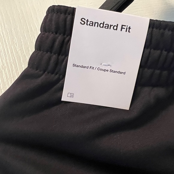 Nike boys standard fit track pants. - Picture 5 of 5